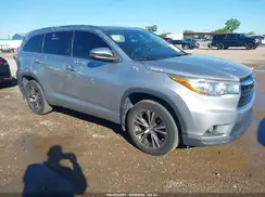 5TDKKRFH8GS502332 2016 TOYOTA HIGHLANDER
