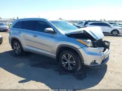 5TDKKRFH8GS505070 2016 TOYOTA HIGHLANDER