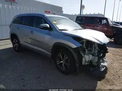 5TDKKRFH8GS505165 2016 TOYOTA HIGHLANDER