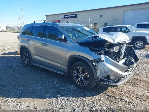 5TDKKRFH8GS506428 2016 TOYOTA HIGHLANDER - Image 1