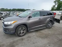 5TDKKRFH9GS121895 2016 TOYOTA HIGHLANDER