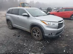 5TDKKRFH9GS125137 2016 TOYOTA HIGHLANDER