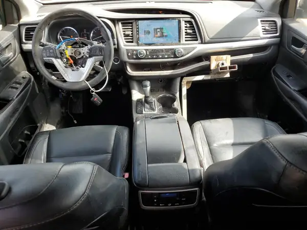 5TDKKRFH9GS125929 2016 TOYOTA HIGHLANDER - Image 8