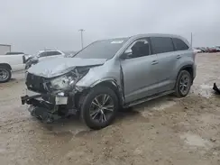 5TDKKRFH9GS134095 2016 TOYOTA HIGHLANDER