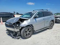 5TDKKRFH9GS134260 2016 TOYOTA HIGHLANDER