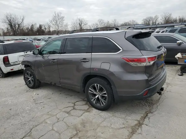 5TDKKRFH9GS134307 2016 TOYOTA HIGHLANDER - Image 2