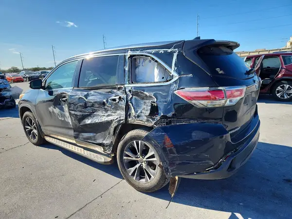 5TDKKRFH9GS150295 2016 TOYOTA HIGHLANDER - Image 2