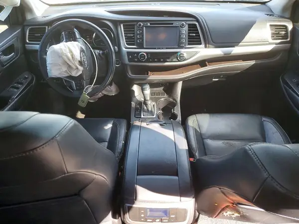 5TDKKRFH9GS154492 2016 TOYOTA HIGHLANDER - Image 8