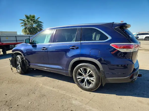 5TDKKRFH9GS166531 2016 TOYOTA HIGHLANDER - Image 2