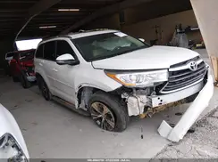 5TDKKRFH9GS168456 2016 TOYOTA HIGHLANDER