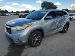 5TDKKRFH9GS502873 2016 TOYOTA HIGHLANDER