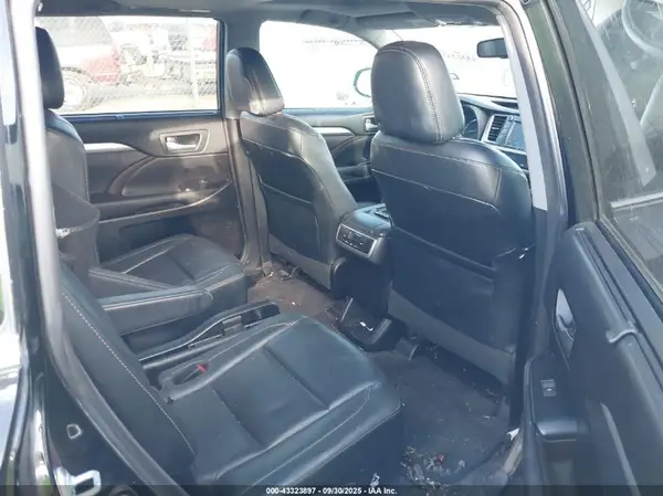 5TDKKRFH9GS505949 2016 TOYOTA HIGHLANDER - Image 8