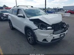 5TDKKRFHXGS124532 2016 TOYOTA HIGHLANDER