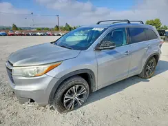 5TDKKRFHXGS129617 2016 TOYOTA HIGHLANDER