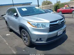 5TDKKRFHXGS137684 2016 TOYOTA HIGHLANDER