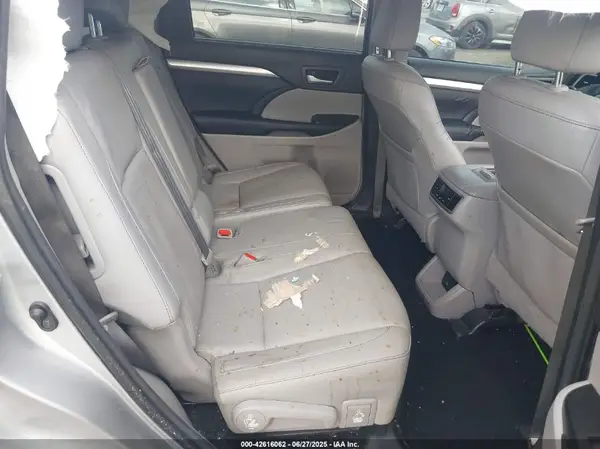 5TDKKRFHXGS140164 2016 TOYOTA HIGHLANDER - Image 8