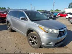 5TDKKRFHXGS145672 2016 TOYOTA HIGHLANDER