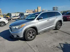 5TDKKRFHXGS146014 2016 TOYOTA HIGHLANDER