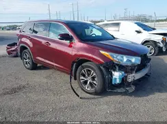 5TDKKRFHXGS149463 2016 TOYOTA HIGHLANDER