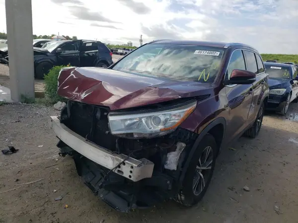 5TDKKRFHXGS153562 2016 TOYOTA HIGHLANDER - Image 2