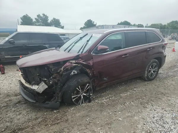 5TDKKRFHXGS157837 2016 TOYOTA HIGHLANDER - Image 1
