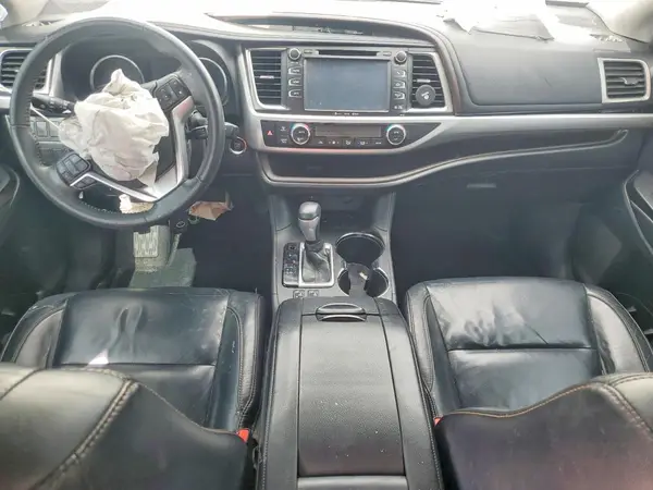 5TDKKRFHXGS161189 2016 TOYOTA HIGHLANDER - Image 8