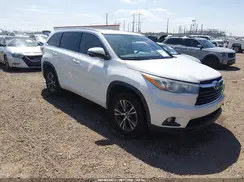 5TDKKRFHXGS169065 2016 TOYOTA HIGHLANDER