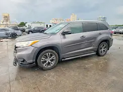 5TDKKRFHXGS173889 2016 TOYOTA HIGHLANDER