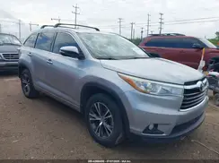 5TDKKRFHXGS501487 2016 TOYOTA HIGHLANDER