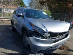 5TDKKRFHXGS507371 2016 TOYOTA HIGHLANDER