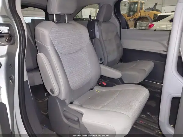 5TDKRKEC0MS008745 2021 TOYOTA SIENNA - Image 8