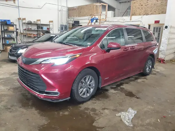 5TDKRKEC0MS023360 2021 TOYOTA SIENNA