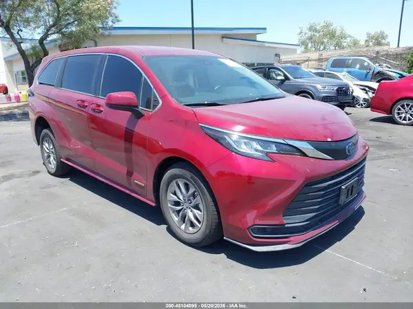 5TDKRKEC0MS027781 2021 TOYOTA SIENNA - Image 1