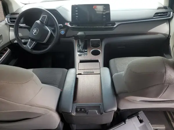 5TDKRKEC0MS044404 2021 TOYOTA SIENNA - Image 8