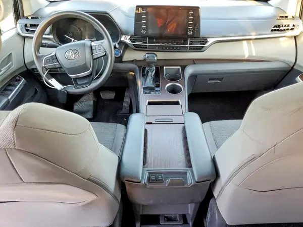 5TDKRKEC0MS046766 2021 TOYOTA SIENNA - Image 8