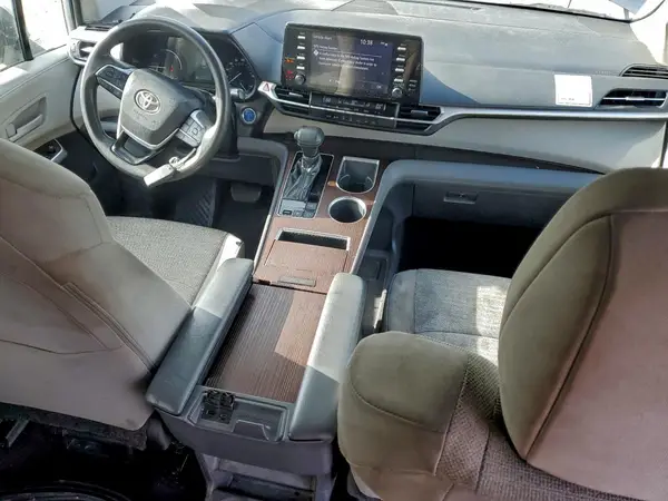 5TDKRKEC0MS063972 2021 TOYOTA SIENNA - Image 8
