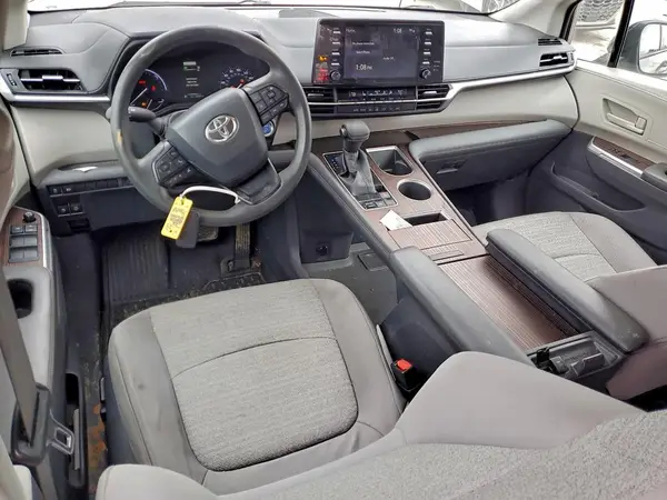 5TDKRKEC0NS087254 2022 TOYOTA SIENNA - Image 8