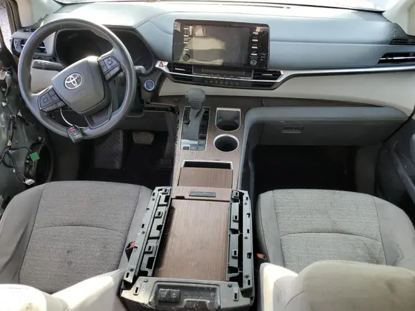 5TDKRKEC0NS108524 2022 TOYOTA SIENNA - Image 8