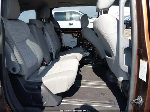 5TDKRKEC0NS136341 2022 TOYOTA SIENNA - Image 8