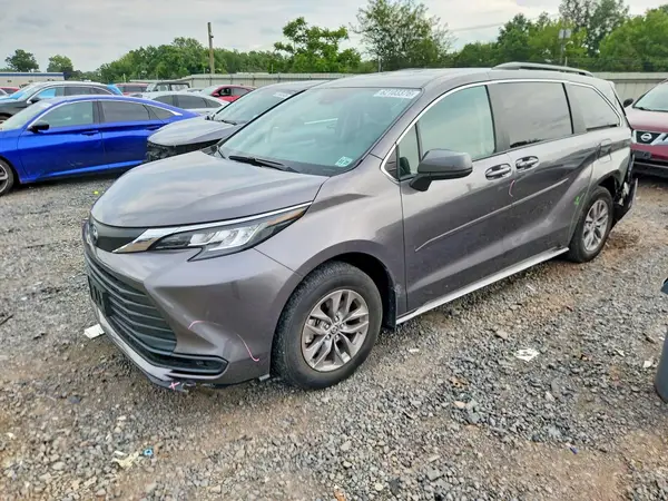 5TDKRKEC0PS138240 2023 TOYOTA SIENNA - Image 1