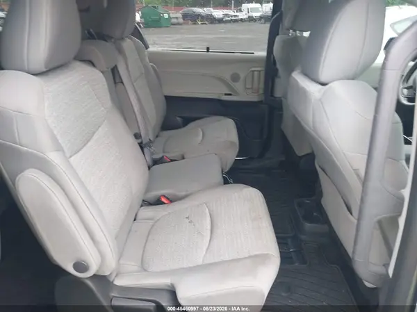 5TDKRKEC0PS140537 2023 TOYOTA SIENNA - Image 8
