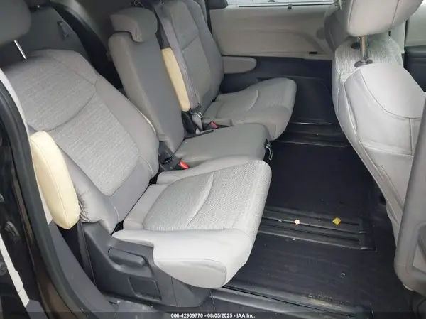 5TDKRKEC0PS150498 2023 TOYOTA SIENNA - Image 8