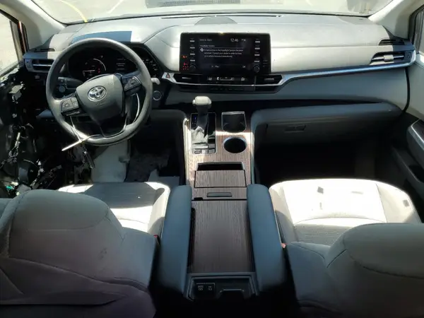5TDKRKEC0PS152073 2023 TOYOTA SIENNA - Image 8