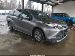 5TDKRKEC0PS164126 2023 TOYOTA SIENNA