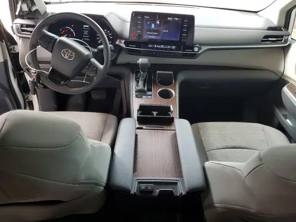 5TDKRKEC0PS172226 2023 TOYOTA SIENNA - Image 8