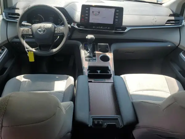 5TDKRKEC0RS185142 2024 TOYOTA SIENNA - Image 8