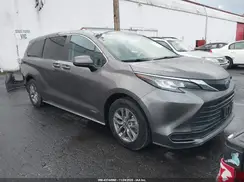 5TDKRKEC1MS026610 2021 TOYOTA SIENNA