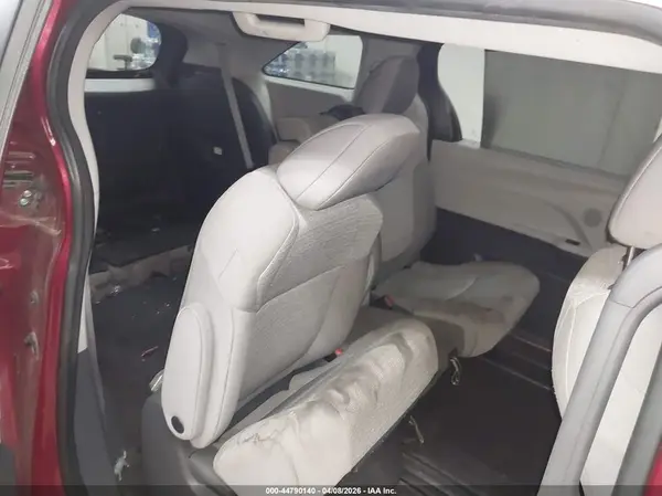 5TDKRKEC1MS027014 2021 TOYOTA SIENNA - Image 8