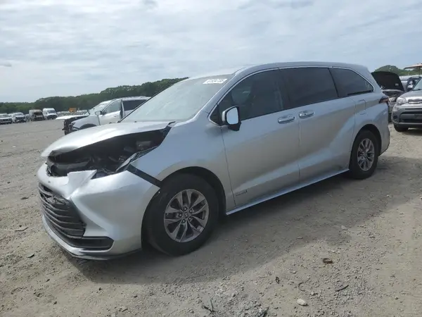 5TDKRKEC1MS044380 2021 TOYOTA SIENNA - Image 1