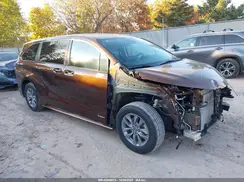 5TDKRKEC1MS055573 2021 TOYOTA SIENNA